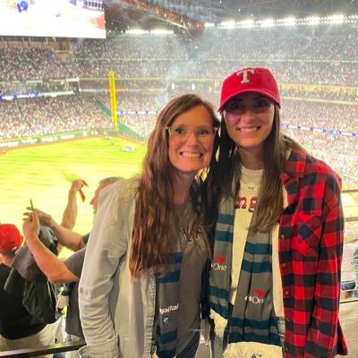 KaylanLou's profile picture. 