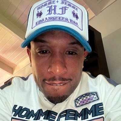 wood_native's profile picture. . .