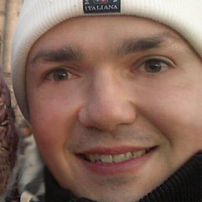 alediario's profile picture. Alessio, 33 anni, scrive della sua vita normale per vedere di nascosto l'effetto che fa!