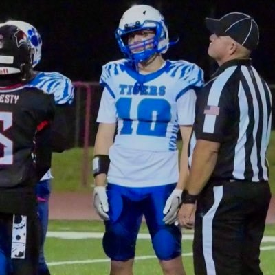 6’0” TE/LB Leander Middle School/ CO 28’