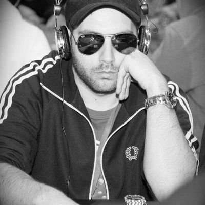 Desde 2010:
Jugador de poker profesional
Yuna-julaga pokerstars

https://t.co/33SyZneqXs