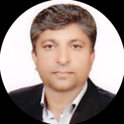 کارشناس حقوق، کارشناس ارشد حقوق عمومی،کارشناس آموزش زبان انگلیسی، کنشگر سیاسی اجتماعی،مشاور حقوقی شرکتهای تجاری