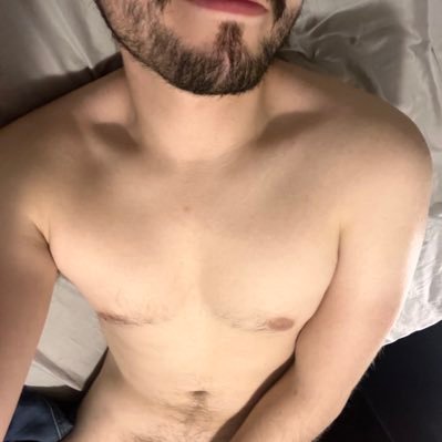 31 🏳️🌈 🇵🇪
Ansiedad, sexo y cruising
VIH+ indetectable con desórdenes mentales y ganas de vivir.
Este es mi diario. Leé bajo tu propio riesgo.
📱963031708