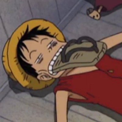 aaprilnie's profile picture. Space for random thoughts.