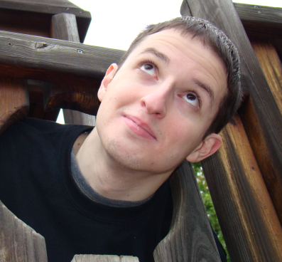 DanMaslyn's profile picture. Stand-up comic, CG artist, action star.