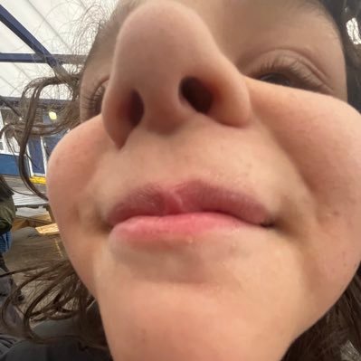 lochlanfanpage's profile picture. fanpage 🫶 for my bestie lochlan 🐺