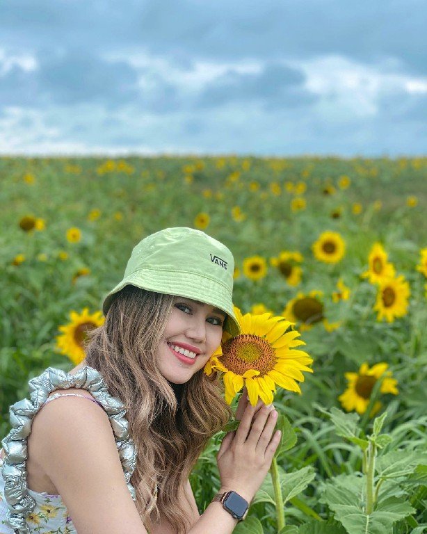Studied crypto I'm in https://t.co/L6fXXjTKne last year, earned over $2M, achieved financial freedom, This has enabled me to kick-start my global travel plan!