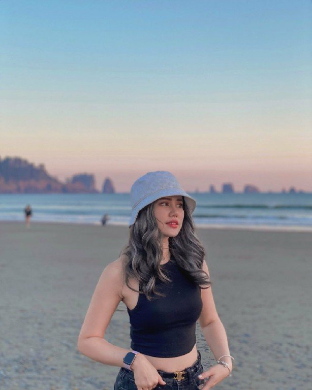 Studied crypto I'm in https://t.co/vDDo4y7rLv last year, earned over $2M, achieved financial freedom, This has enabled me to kick-start my global travel plan!
