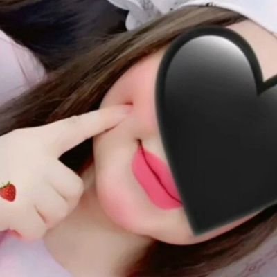 الـــهي انت جاهي تبعد الخبلان من تجاهي
صنعانيه منكوشه و من حق من ع يجي صلياا شاهفه👋 وما علياء 🔪😎