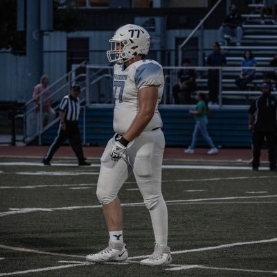 2025/6’4 290/ OL/ 3.9 GPA/ 1st team All District/ Arlington, VA/Yorktown high school/ (703) 919-6834/ email: aidan.vroom07@gmail.com