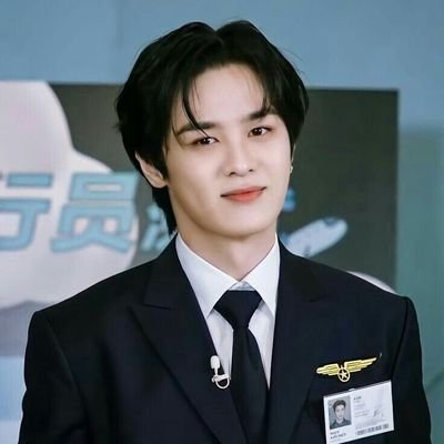 chaerynuo's profile picture. fan account