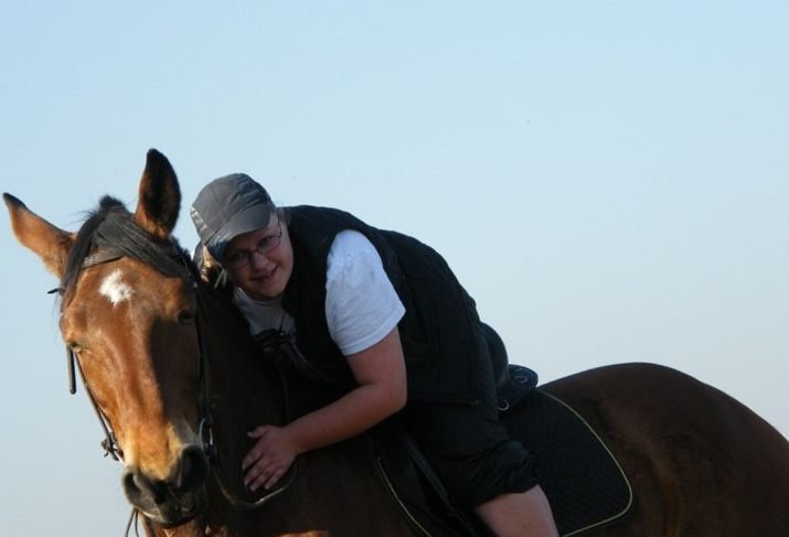 AllisonCal38920's profile picture. 