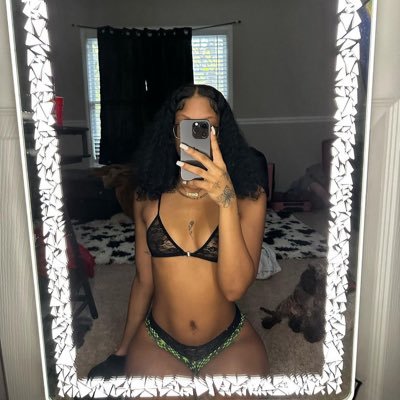 CLICK THE LINK ‼️🎥 (LIL BOOTIES MATTERS) BOOKINGS text me on iMessage: prettyliayh902@icloud.com