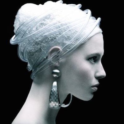 Aldurwood's profile picture. I don’t find alpha — alpha finds me, and then dumps on me. Still bullish on good memes, clean UX, and slightly insane founders