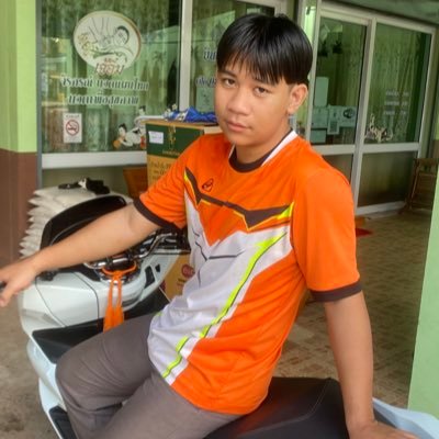 autozoes's profile picture. DM ได้ไม่กัดฮะ ชอบผู้หญิงครับ