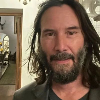 Official Keanu Charles Reeves