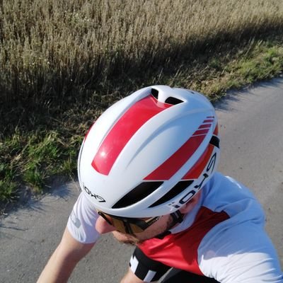 piotr_mikoluk's profile picture. IT or Cycling - that is the question :)