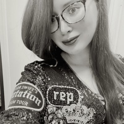 || FULL TIME Swiftie || TNx3 || RZ x 1 || Nerd || Feline enthustiast (& chihuahua) || Crafts || Streamer || https://t.co/Eeag8HrtGf || Kappa Lover Delta 💕||