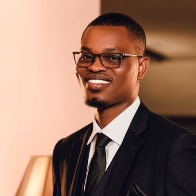 Doctoral Candidate @UniFreiburg | PTDF-DAAD Scholar | Founder https://t.co/e1IX93JpWS @aflinitiative | Lithium sulfur batteries research