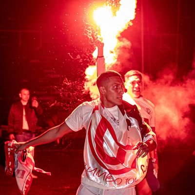 AdrianM_1104's profile picture. 