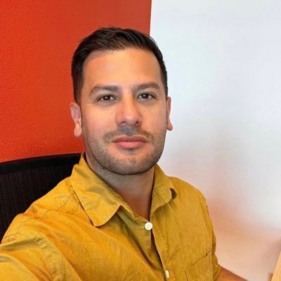 charlsvilasi's profile picture. #vegetariano #Deportista #Ingenieroensistemas #LGBTI