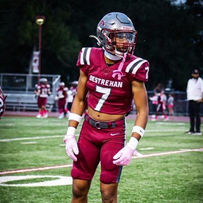 ✞ AGTG ‘24 Destrehan Athlete 6’1 175