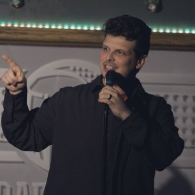 Stand-Up Comedian In Windsor Ontario @CjSaysThings On TikTok & Instagram