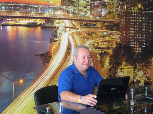 chonanegocios's profile picture. Músico y dedicado a los negocios de Network Marketing. Actualmente desarrollo el Club de Compras de Colombia, el mejor negocio.