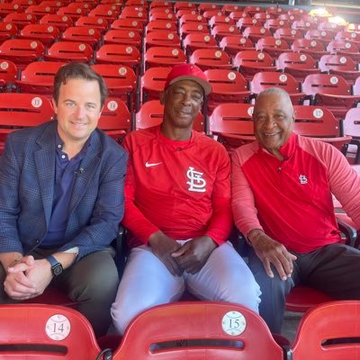 Sports Director and Morning Host, @KMOXSports. @Cardinals broadcaster. College hoops play-by-play. TV host. Emcee. Coach. @IUSportsMedia alum.