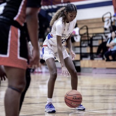 Houston, TX• 5’7 SG, PG Dulles H.S ‘24 | Texas Flight Elite | 2nd Team All District. Academic All District 22-23 🏀 • #12