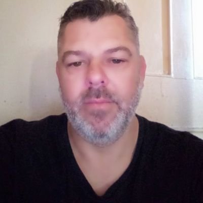 davidwarne586's profile picture. I am not looking for love or be aXX boyfriend (SIMP)  and will never give you money so don't follow me or ask me for $$$ as you wont get either one