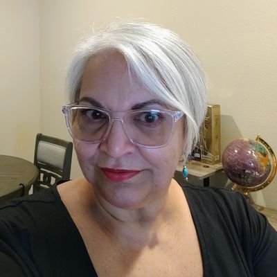 LauraMarti87447's profile picture. 