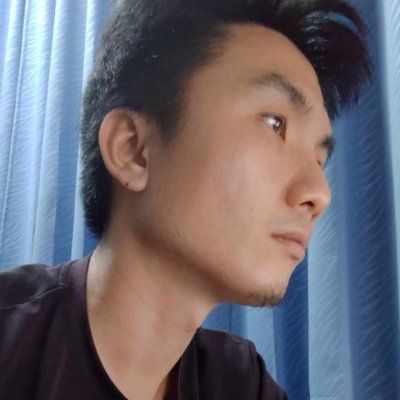Gunthervonwenz1's profile picture. 年近3?的胸奴組紳士~ 深信乳不大何以聚人心的概念~ 人生理念是：我還是抱持君子的作風，不想去接近危險的東西。只想在自己能做的範圍內做件工作，而後過著舒適的輕鬆生活，會這麼想可能是一種怠慢的個性吧… 也罷，已經做了薪水份內的工作了，其他的事就交給拿更多薪水的人去做吧！(茶~)