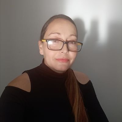 Psic. Clínica. (Consulta Privada)
Presidenta del ONMPRI del mpio. HIDALGO, afortunada mamá de Teo y Victoria.