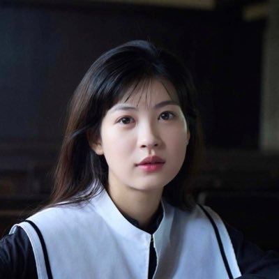アミューズ所属/★舞台「ここが海」真琴役 9/20〜10/12 ★CTV・NTV「海老だって鯛が釣りたい」百香役 ★Prime Video「セフレと恋人の境界線」田辺徒子役 9/3〜配信中 ★映画「秒速5センチメートル」10/10 公開 ★映画「爆弾」10/31公開 ★第43回ヨコハマ映画祭 最優秀新人賞受賞