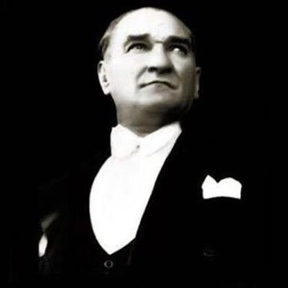 #ATATÜRK 
#MustafaKemalAtatürk 
Pro captu lectoris, habent sua fata libelli. (Bir kitabın kaderi okuyucusunun kapasitesine bağlıdır.) 
Ziraat Mühendisi