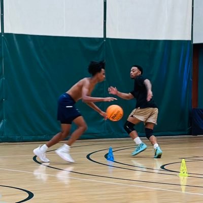 ✝️ 아킬 6'1” G | Chattahoochee HS (GA) '25 - 88% GPA (AP/Hon) | Hoops 🏀 & Orch. 🎻 | AAU: BCB | Globetrotter:🇺🇸 ↦ 🇪🇹 ↦ 🇰🇼 ↦ 🇦🇺 ↦ 🇰🇷 ↦ 🇺🇸