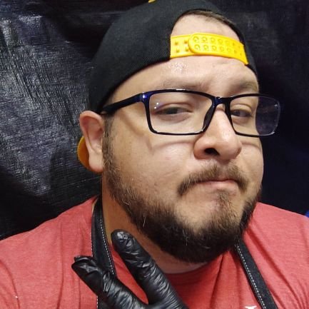 ChrisGoli4t's profile picture. Hombre en rehabilitación constante.
