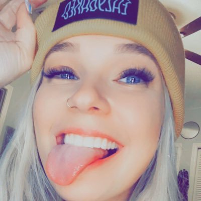 breeznault's profile picture. yeet                                   @nosleeppresents