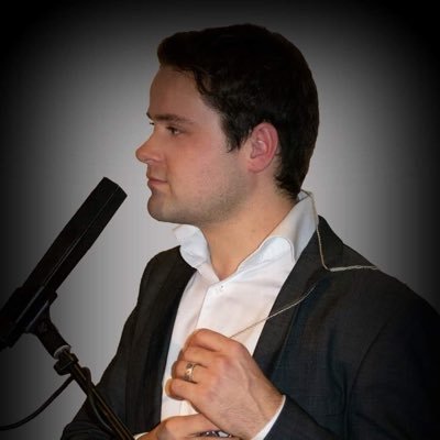 Laurenshoetink's profile picture. | Zanger | Dirigent | Ondernemer | Presentator | Raadslid D66 Gennep| Oud bestuurslid Jonge Democraten A-N | @: info@laurensmusic.nl