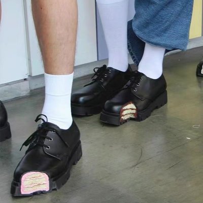 ZhouRen39717's profile picture. m