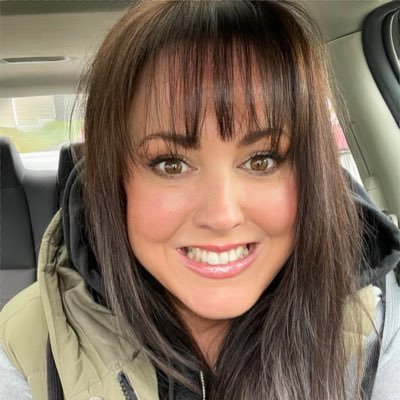 Hockey Mom, Wife, born and raised Newfoundlander, Bank Branch Manager, kindness cultivator, Wine lover, sometimes runner 🏳️🌈 🏳️🌈Tweets are my own.