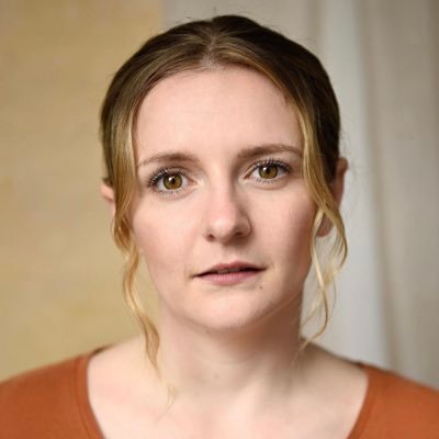 Sheff based Theatre Maker, Actor, Director // AD of @PlainSightCo // Currently: LONG with @PlainSightCo and RESIDUE with @SpeakUp_Theatre // she/her
