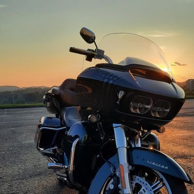 Navy vet. Retired union firefighter. motorcycle enthusiast