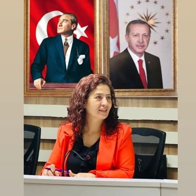 AK Parti İlçe Kadın Kolları Başkanı/
İlçe Meclis Üyesi