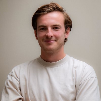 RonanHK's profile picture. Mobile app founder - Growth engineer - Bootstrapped & VC