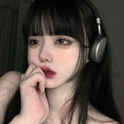 AZOyTNQ1az64461's profile picture. 