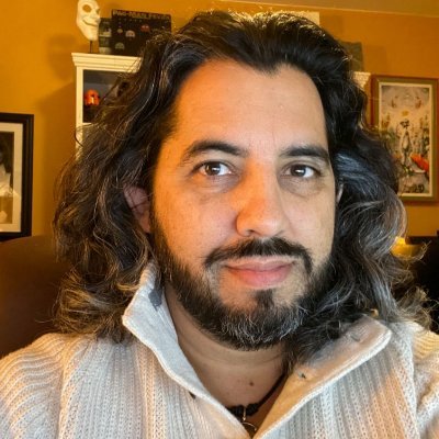 Pad & Pixel consulting, Kotaku founder, Polygon co-founder, former ed Rolling Stone, Variety https://t.co/JmdNeVbdns