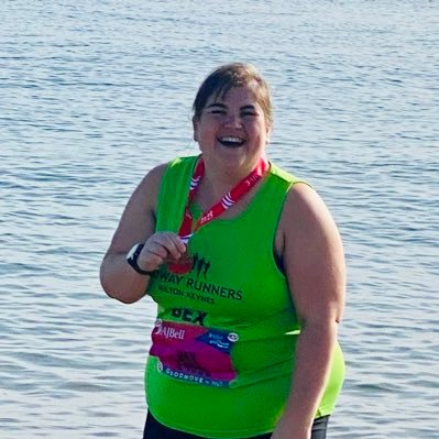Slow runner, London Marathon finisher 2021. I talk about running in my fat body, politics and the NHS. I am a nurse, tweets are in a personal capacity only.