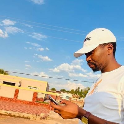 majemasfx's profile picture. You must move with life, never against it, no man can change the direction of time.